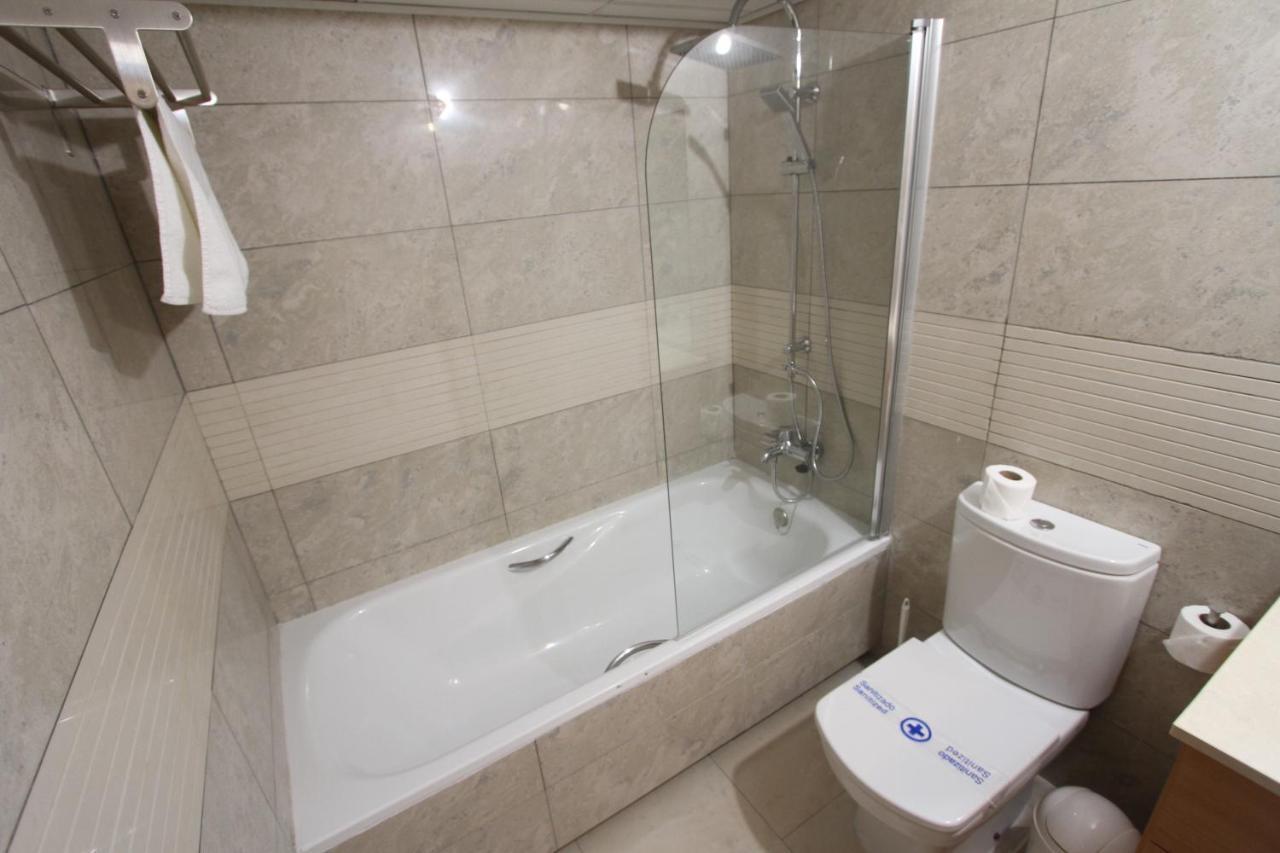 For A Stay Aqquaria Deluxe Salou Ngoại thất bức ảnh